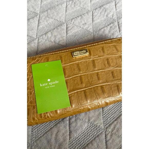 Kate Spade wallet - Picture 6 of 6
